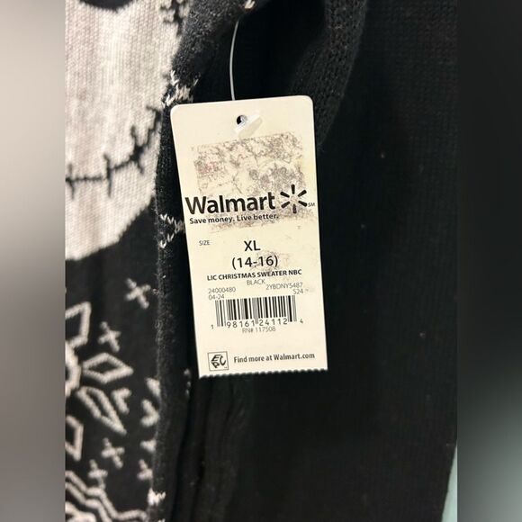 NWT … THE NIGHTMARE BEFORE CHRISTMAS “Size: XL - (14-16)” Sweater - Picture 4 of 4